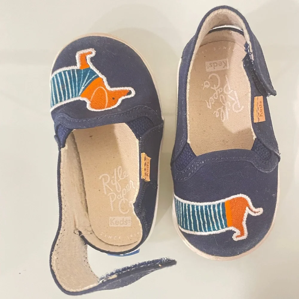 Keds Double Decker Crib shoe size 3M EUC  Dachshund appliqué